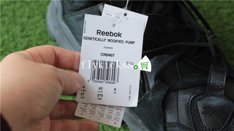 Vetements Reebok Genetically Modified Pump Black